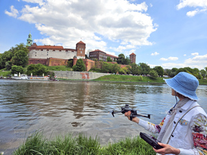 Kraków goes green: remote sensing helps fight city heat